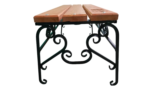 Скамейка с кованными элементами (без спинки)